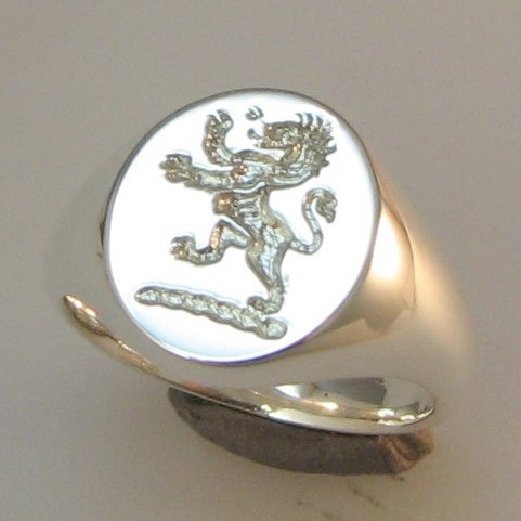 Lion rampant crest engraved signet ring